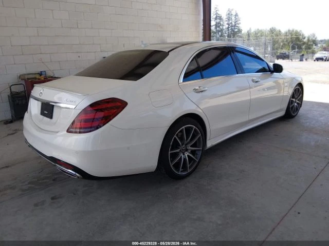 Mercedes-Benz S 560 AMG* 4MATIC* ПОДГРЕВ* ОБДУХВАНЕ* ПАНОРАМА* МАСАЖИ*, снимка 4 - Автомобили и джипове - 55010627