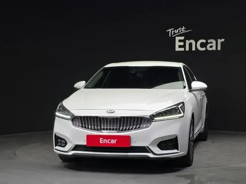 Kia K7 * 2.4 * World * Cup * Edition, снимка 2 - Автомобили и джипове - 55057991