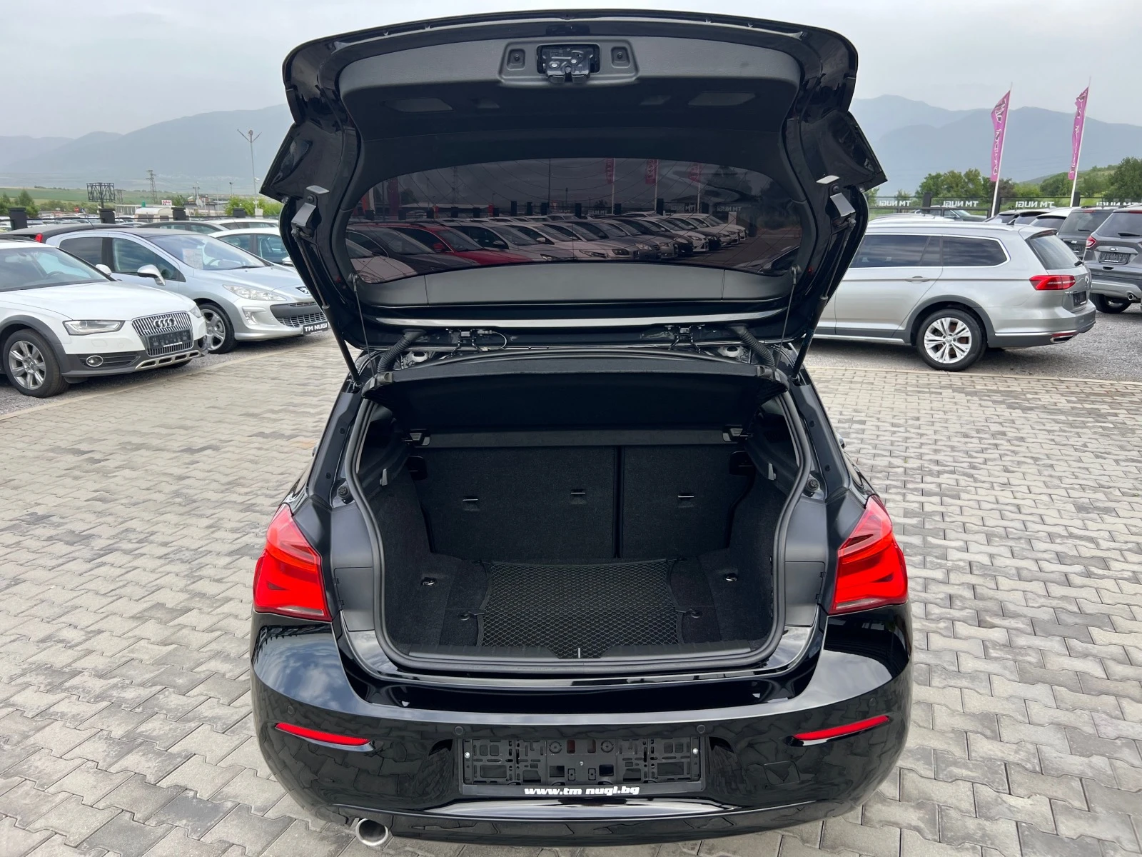 BMW 118 LED* NAVI* FACE* NEW* TOP*  | Mobile.bg — изображение 16