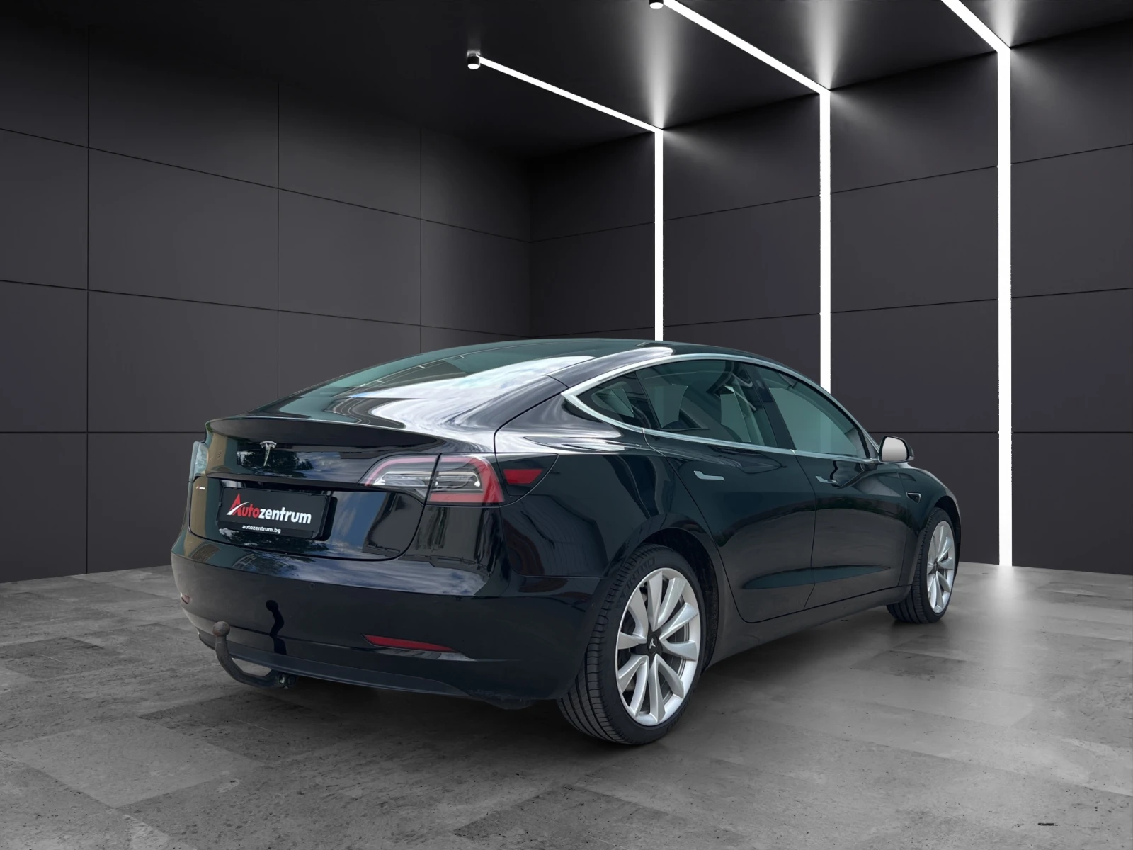 Tesla Model 3 RWD Standart Range Plus - изображение 3