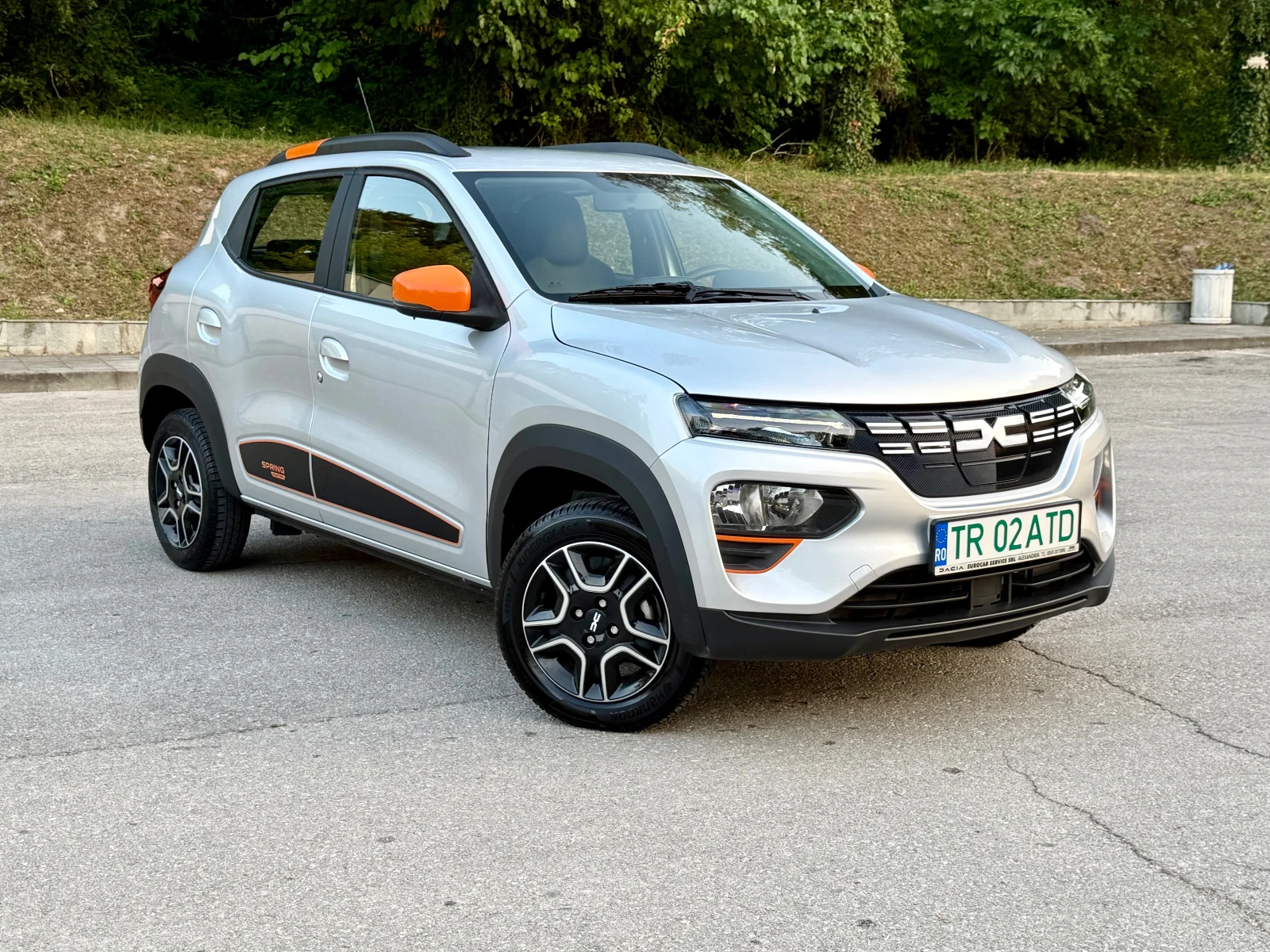 Dacia Spring Comfort Plus* Facelift* Гаранция* CCS* Лизинг*  - изображение 5