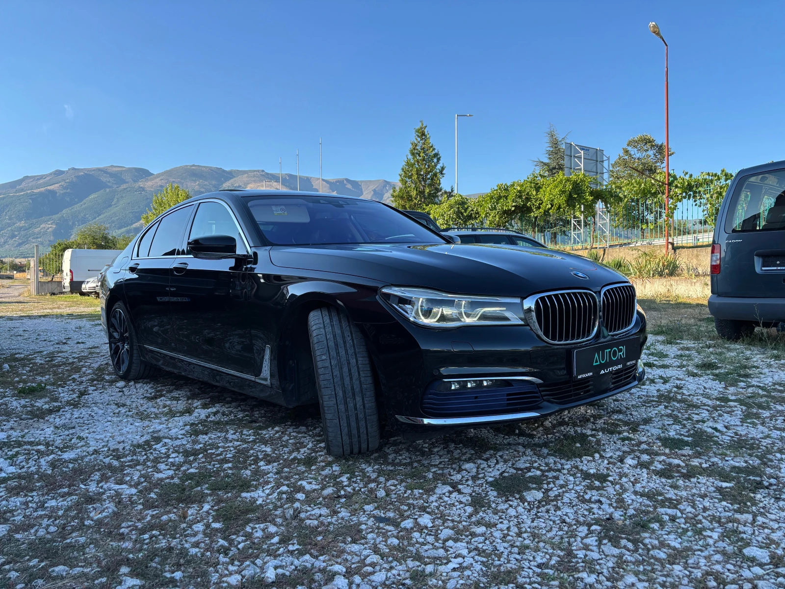BMW 730 FULL X-DRIVE  - изображение 3