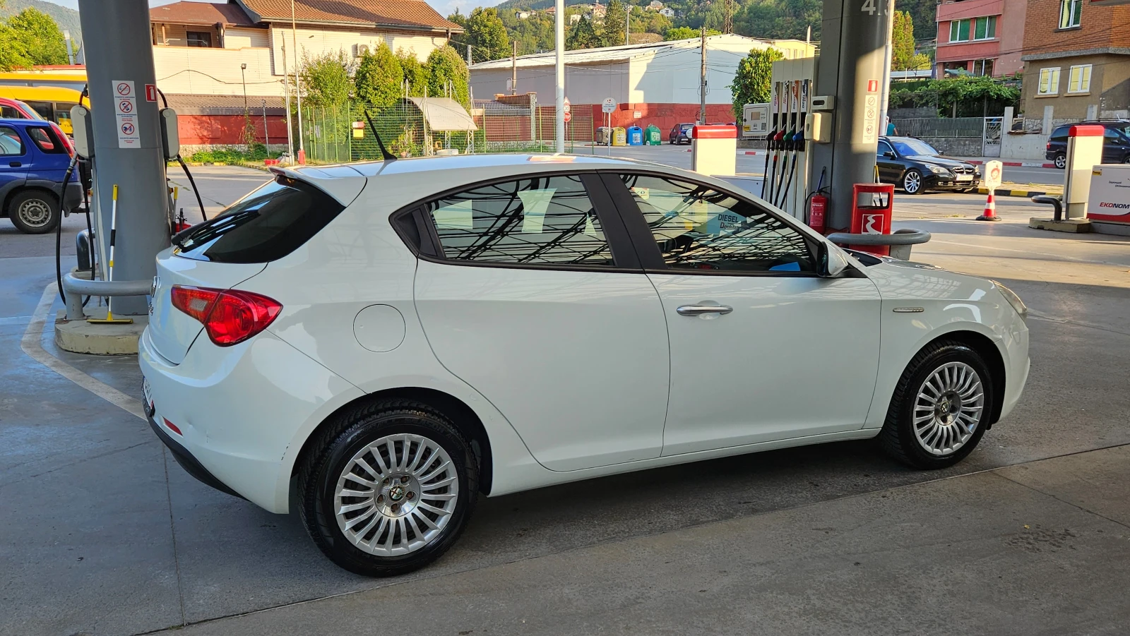 Alfa Romeo Giulietta JTD KLIMATIK/6skorosti/Euro-5 - изображение 6
