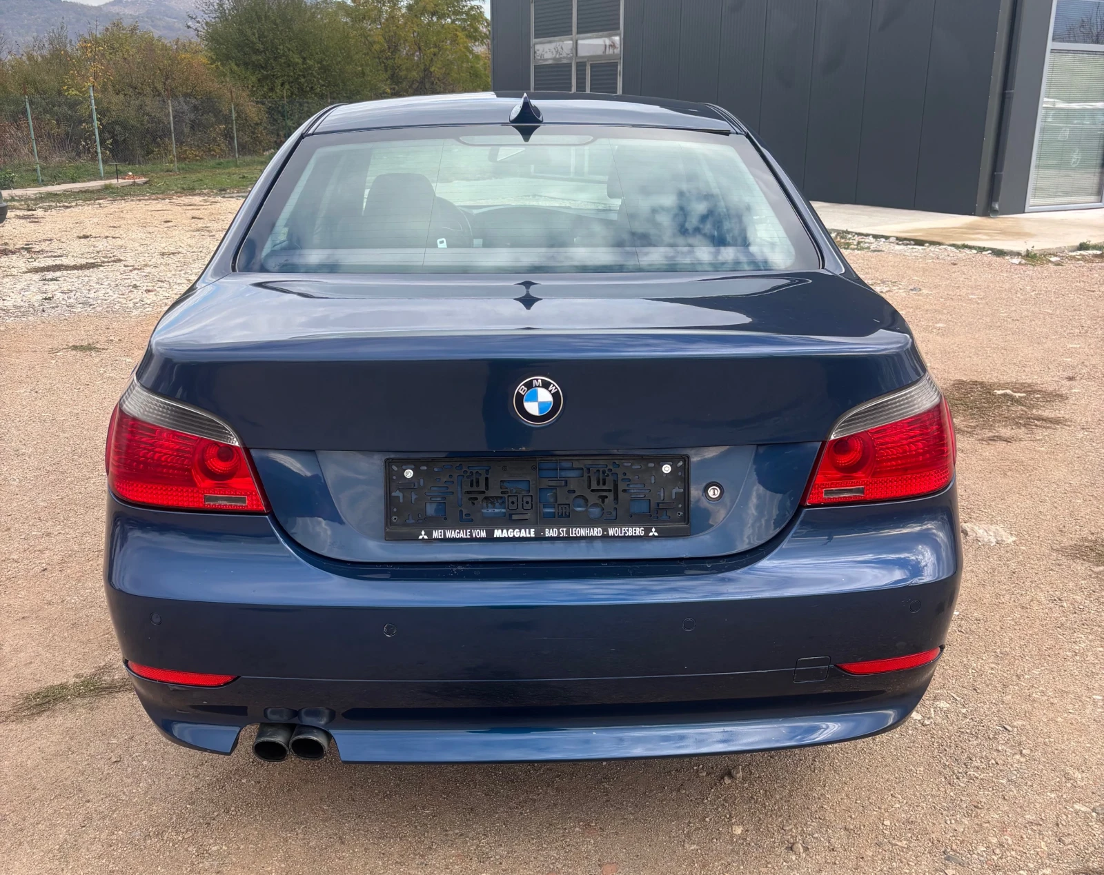 BMW 520 520i - изображение 6