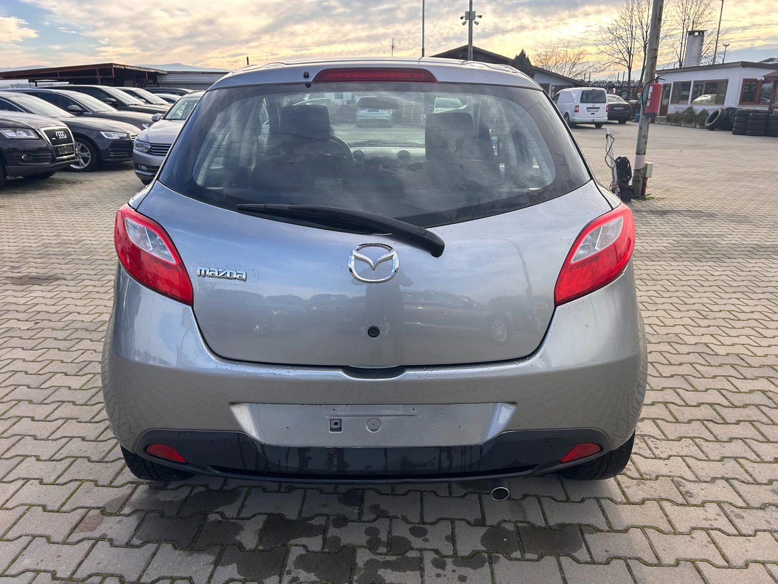 Mazda 2 1.3GAZ NAVI EURO 5 - изображение 7