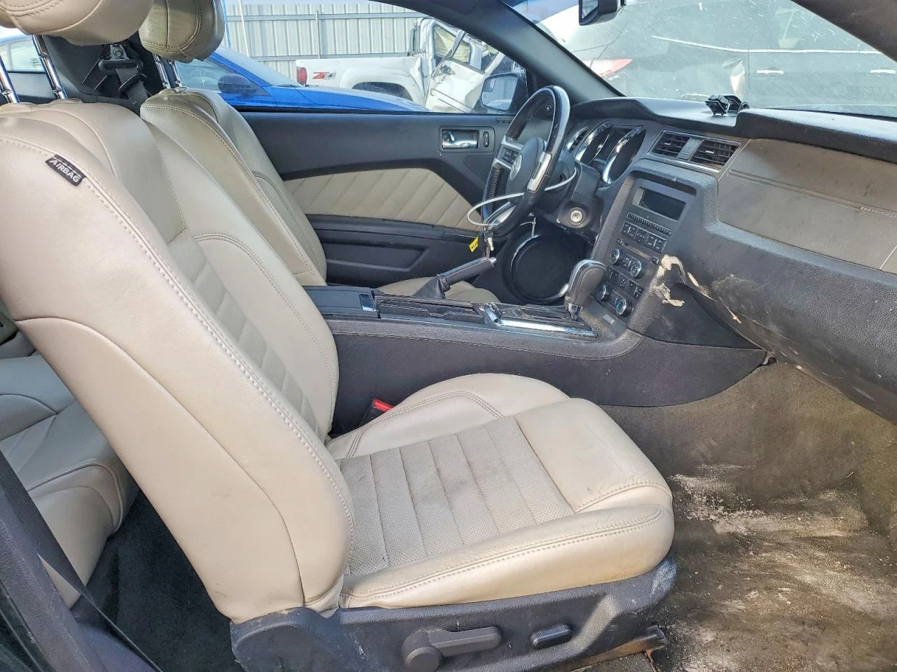 Ford Mustang 3.7l, снимка 7 - Автомобили и джипове - 53907353