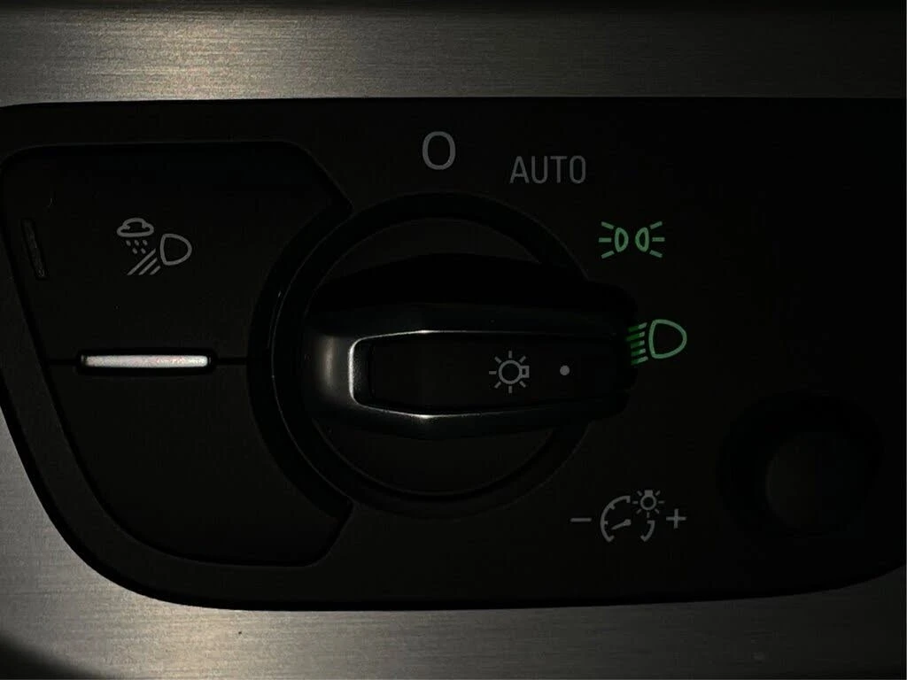 Audi A5 45TFSI* Progressiv* АвтоКредит* (ЦЕНА ДО БГ), снимка 13 - Автомобили и джипове - 54057528