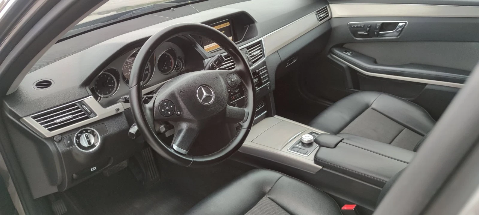 Mercedes-Benz E 350 * 4-MATIC* , снимка 10 - Автомобили и джипове - 54169501