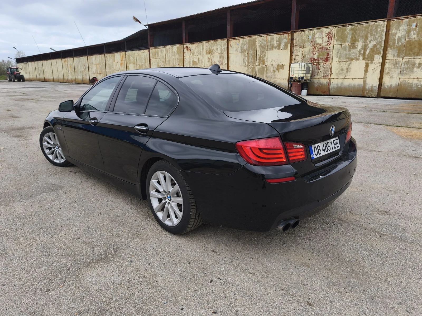 BMW 530 530D ЗАДНО, снимка 3 - Автомобили и джипове - 54184468