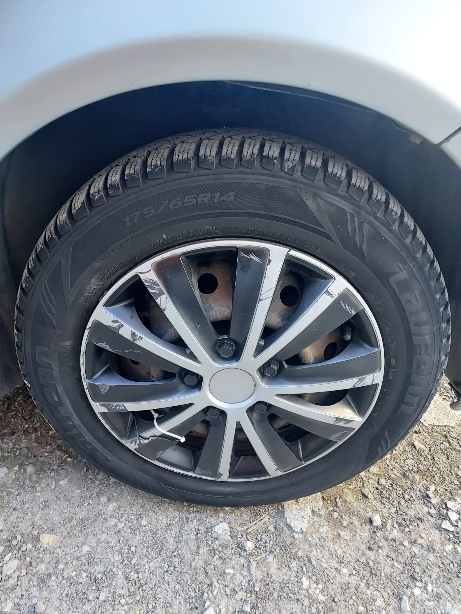 Toyota Yaris, снимка 5 - Автомобили и джипове - 54304999