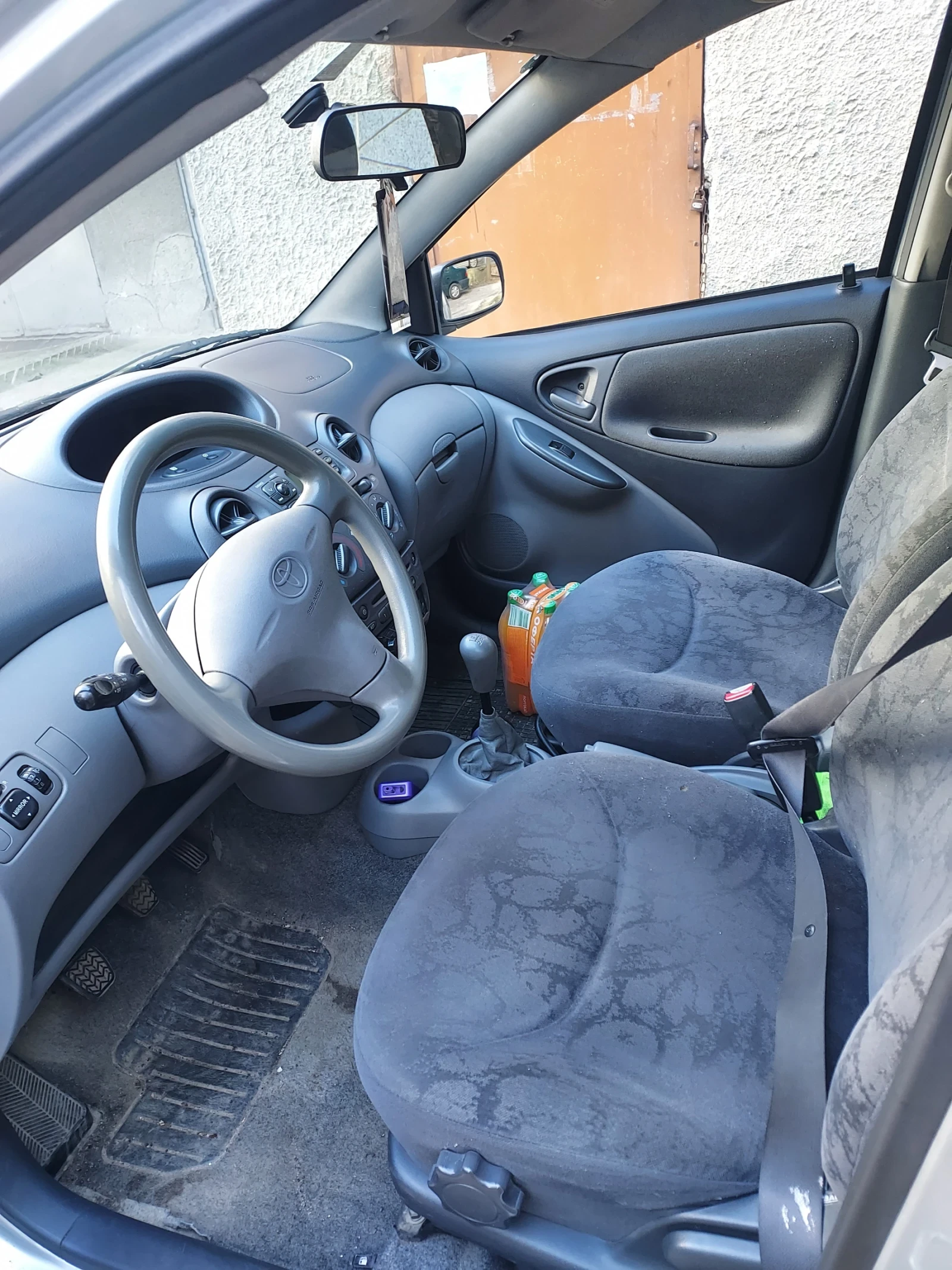 Toyota Yaris, снимка 9 - Автомобили и джипове - 54304999