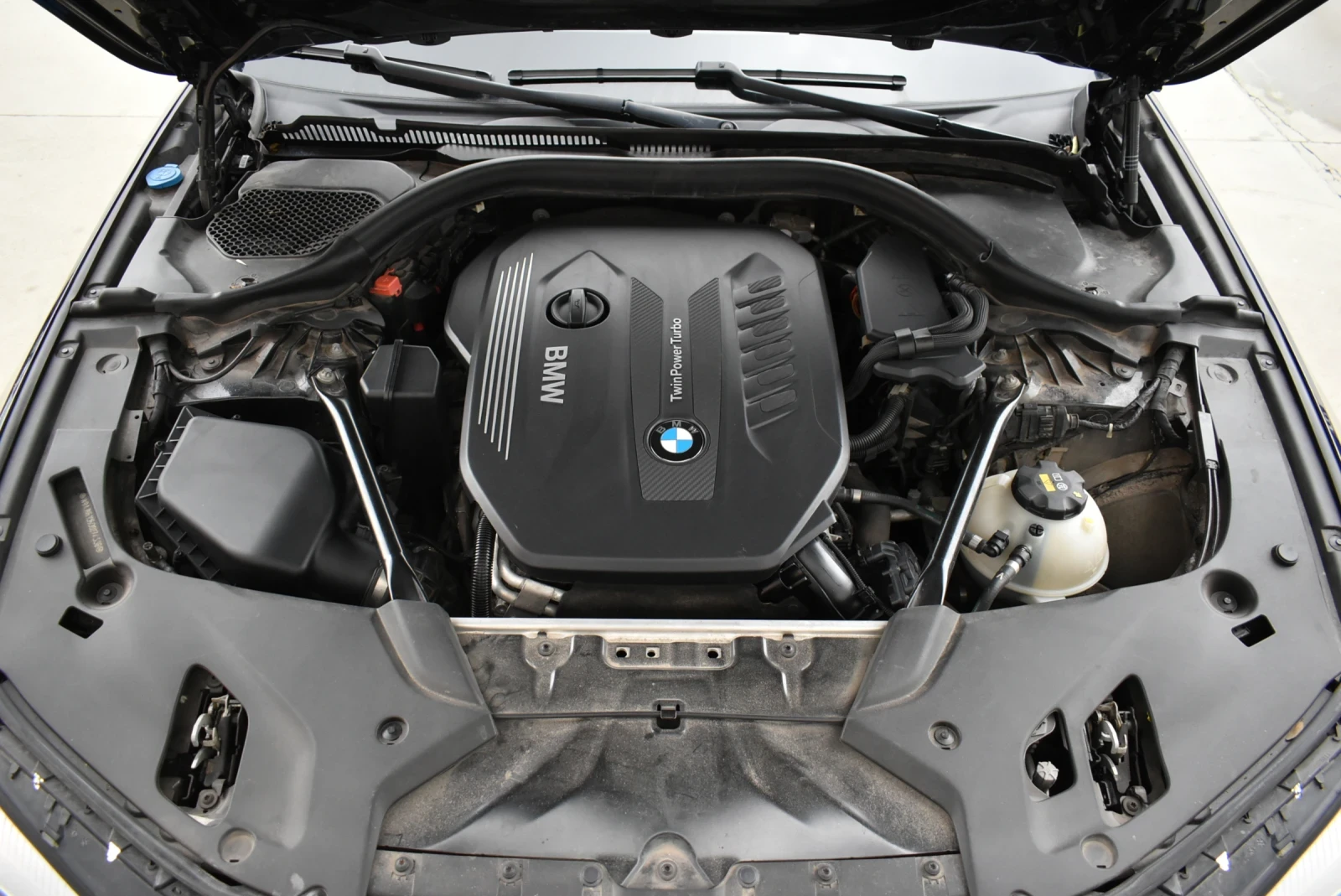 BMW 530, снимка 12 - Автомобили и джипове - 54361004