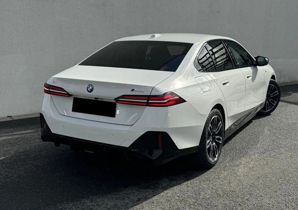 BMW i5 M60 xDrive, снимка 2 - Автомобили и джипове - 54764514