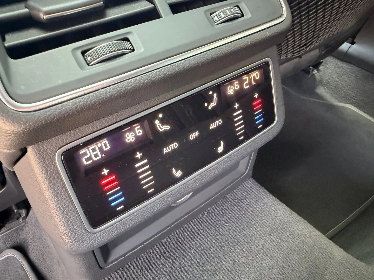 Audi A7, снимка 12 - Автомобили и джипове - 54815536