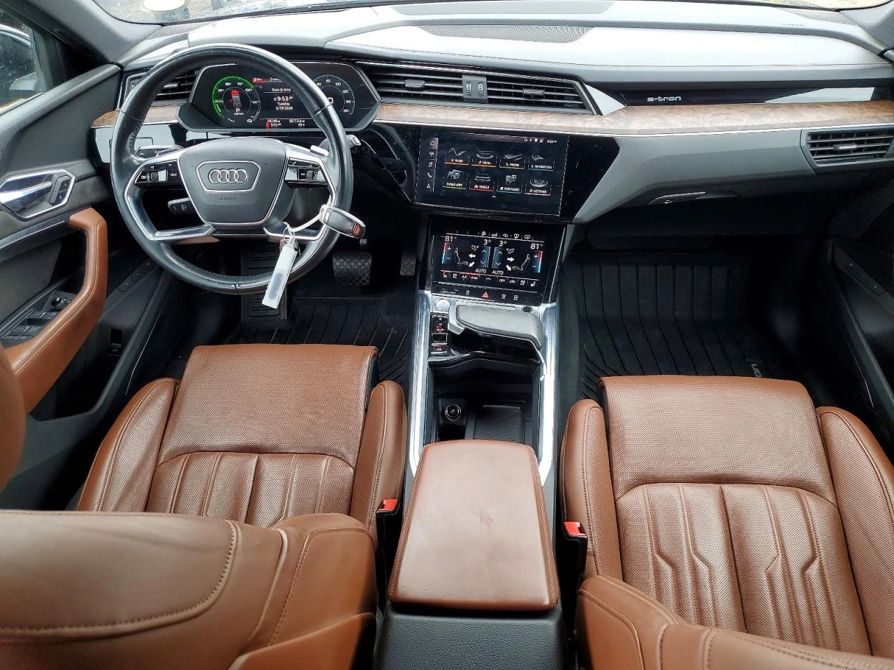 Audi E-Tron * * Prestige* * , снимка 8 - Автомобили и джипове - 55084352
