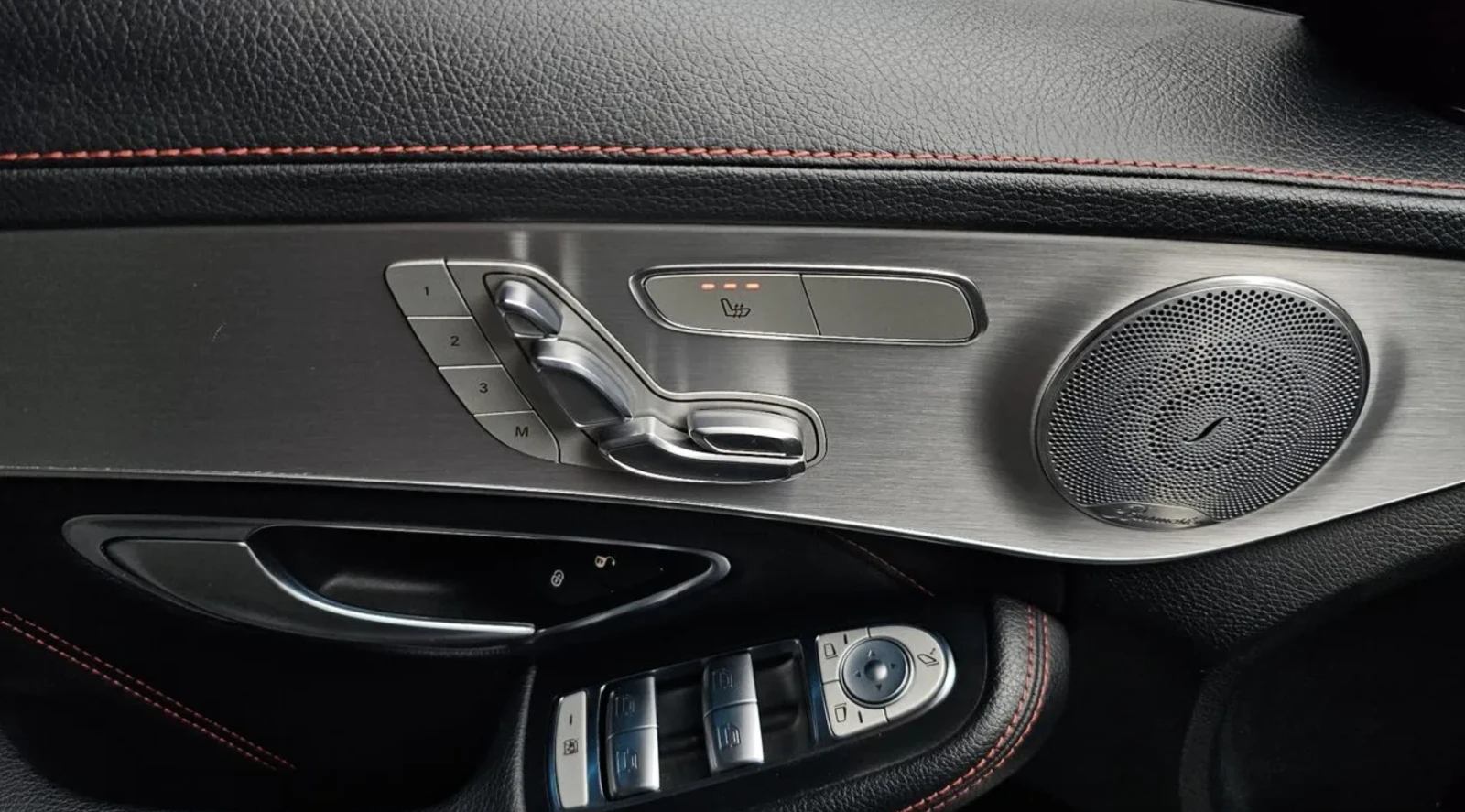 Mercedes-Benz C 43 AMG BURMESTER/ ПОДГРЕВ / ПАНО /HUD, снимка 13 - Автомобили и джипове - 55326359
