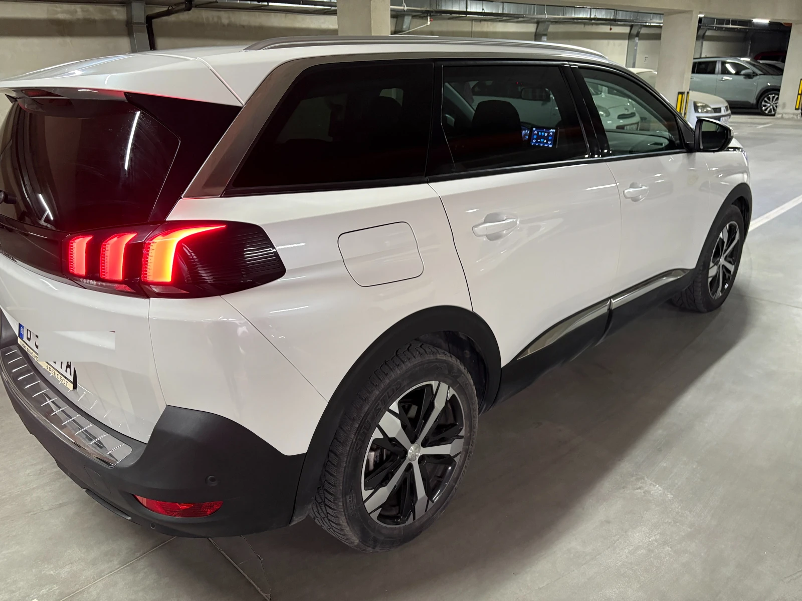 Peugeot 5008, снимка 5 - Автомобили и джипове - 55500503