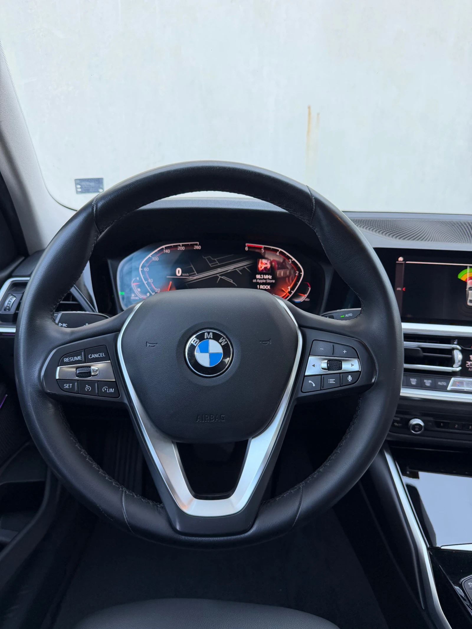 BMW 320 d xDrive от БГ, снимка 8 - Автомобили и джипове - 55543144
