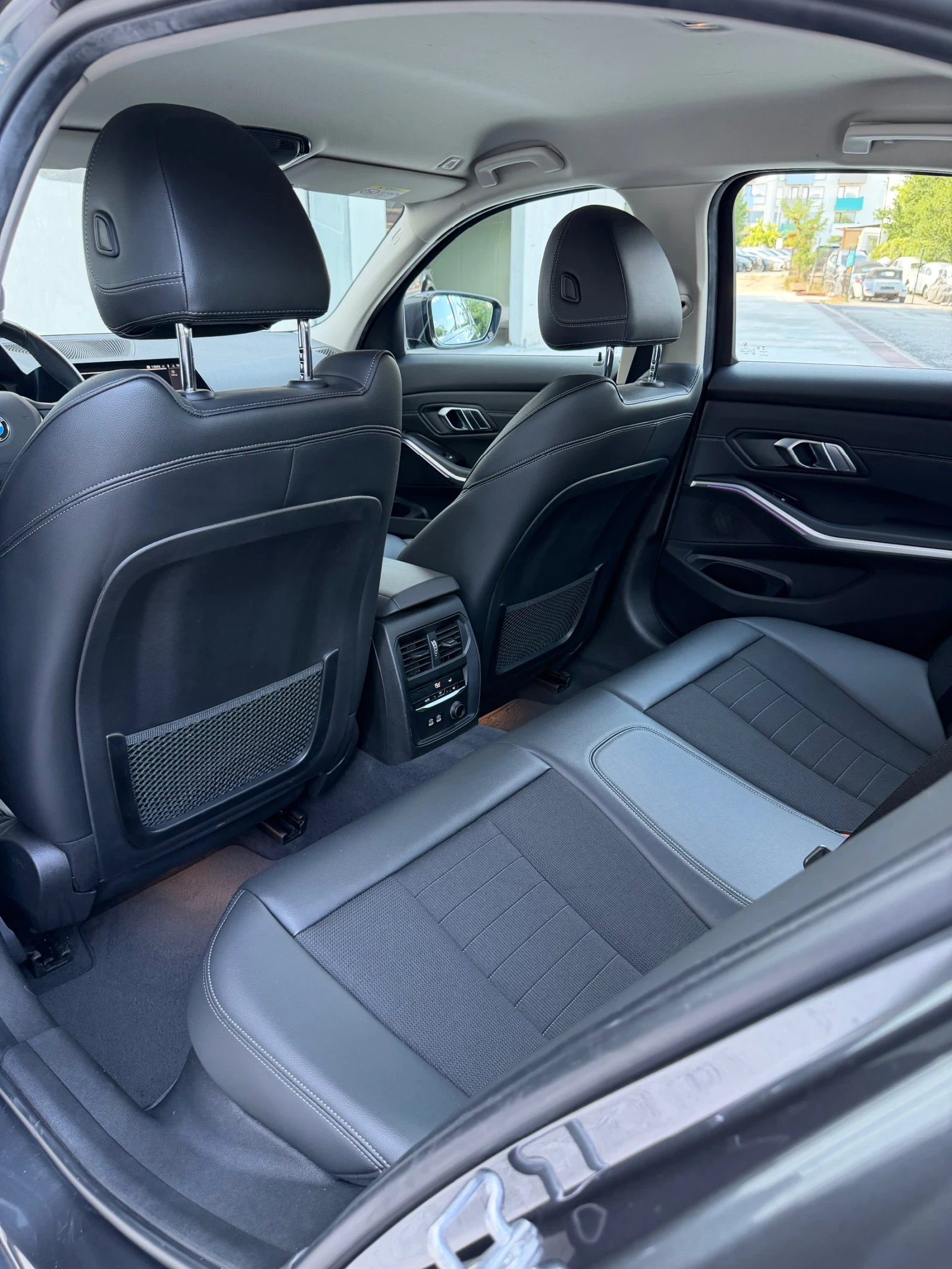 BMW 320 d xDrive от БГ, снимка 6 - Автомобили и джипове - 55543144