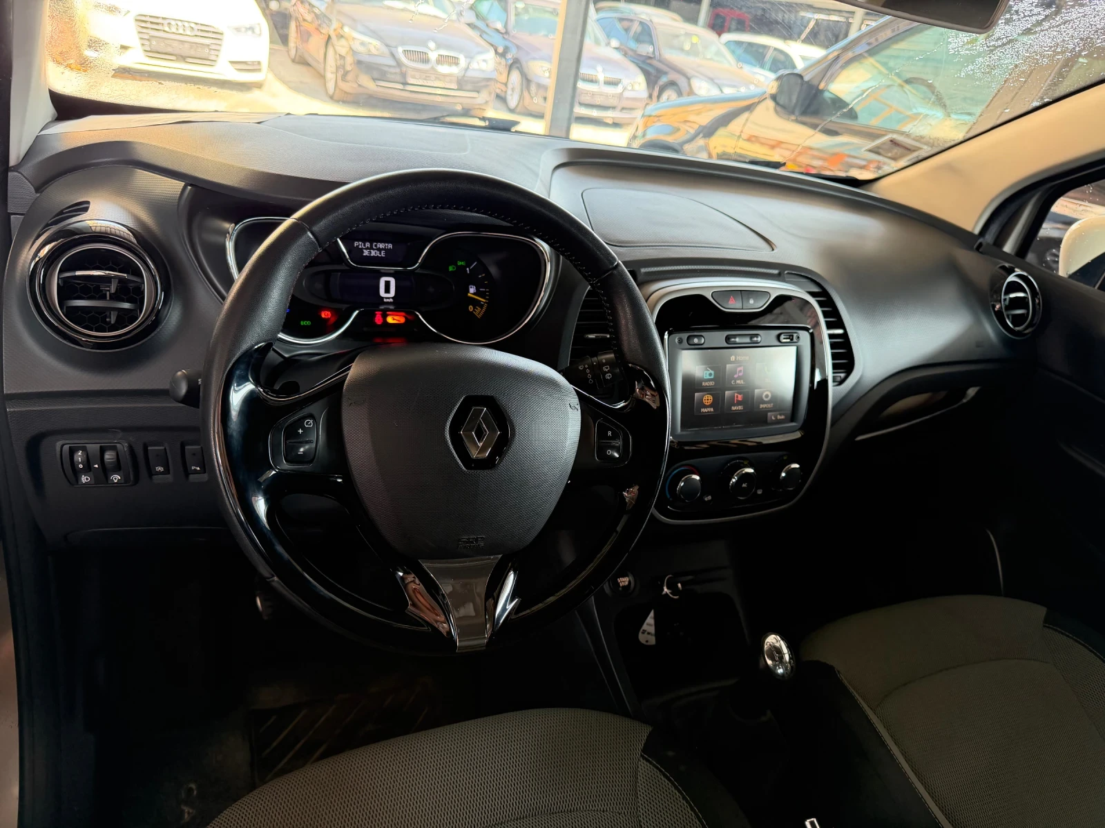 Renault Captur 1.5DCI 90h.p Euro5B NAVI, снимка 8 - Автомобили и джипове - 55581697