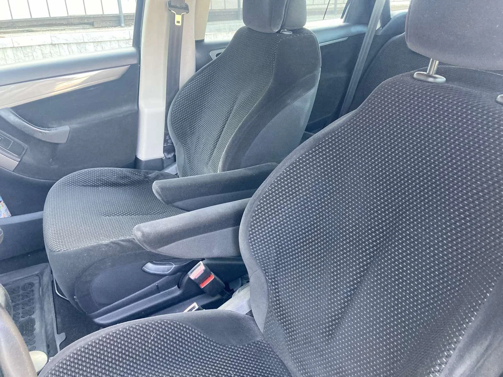 Citroen C4 Picasso 1.6 HDI , снимка 6 - Автомобили и джипове - 55874801