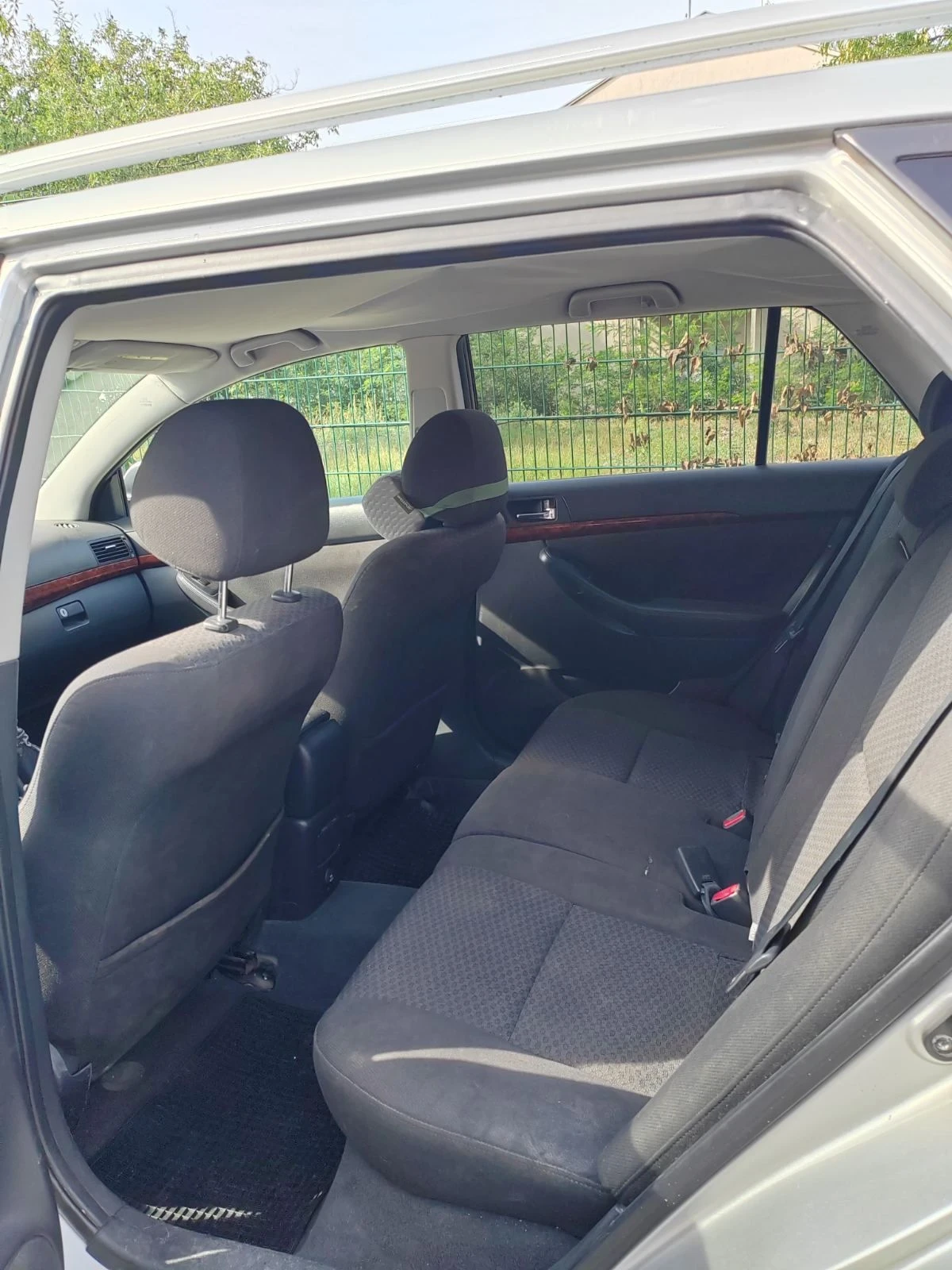 Toyota Avensis, снимка 7 - Автомобили и джипове - 55959378