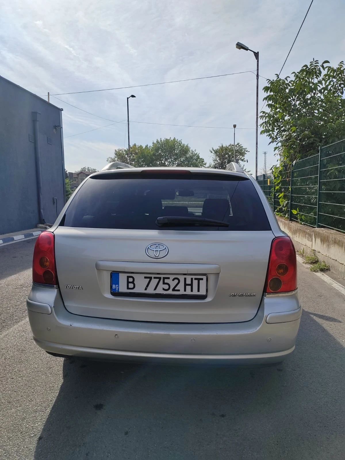 Toyota Avensis, снимка 4 - Автомобили и джипове - 55959378