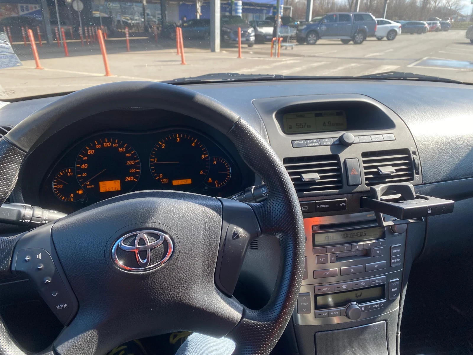 Toyota Avensis D4D, снимка 8 - Автомобили и джипове - 55968003