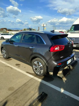 Kia Niro 65 kWh, ExecutiveLine, 100% SOH, Термопомпа, снимка 3