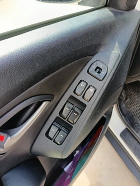 Hyundai IX35 1.6 GDI 136k.C бензин/става на гас , снимка 15