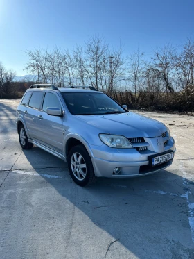 Mitsubishi Outlander 2, 4i ГАЗ, снимка 1