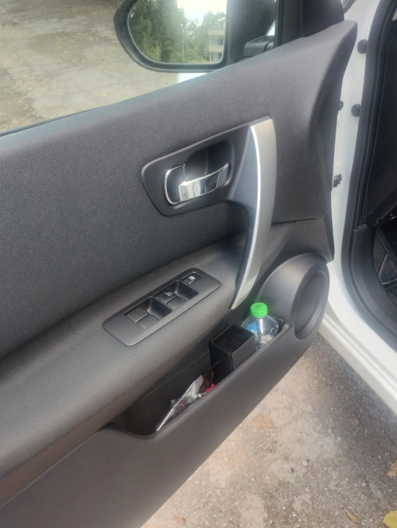 Nissan Qashqai 1.5 dci - 110hp, снимка 12 - Автомобили и джипове - 51048778