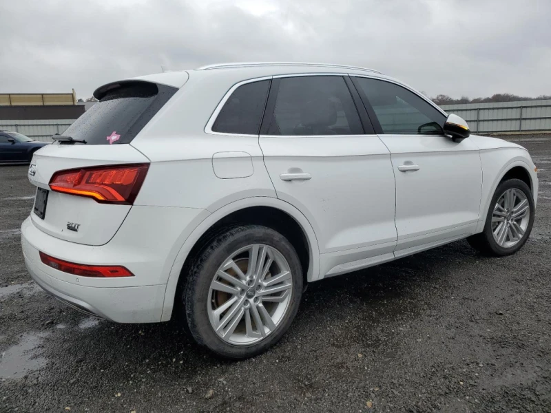 Audi Q5 * PREMIUM PLUS* QUATTRO* КОЖЕН САЛОН* , снимка 3 - Автомобили и джипове - 52695249