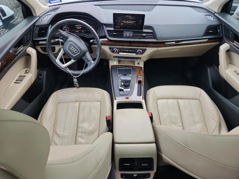 Audi Q5 * PREMIUM PLUS* QUATTRO* КОЖЕН САЛОН* , снимка 8 - Автомобили и джипове - 52695249