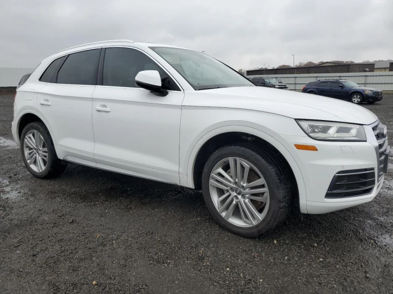 Audi Q5 * PREMIUM PLUS* QUATTRO* КОЖЕН САЛОН* , снимка 4 - Автомобили и джипове - 52695249