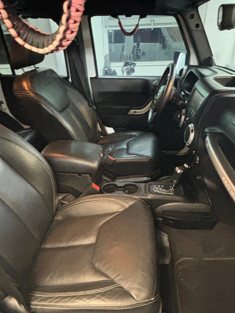 Jeep Wrangler RUBICON/ Pentastar, снимка 10 - Автомобили и джипове - 52944806