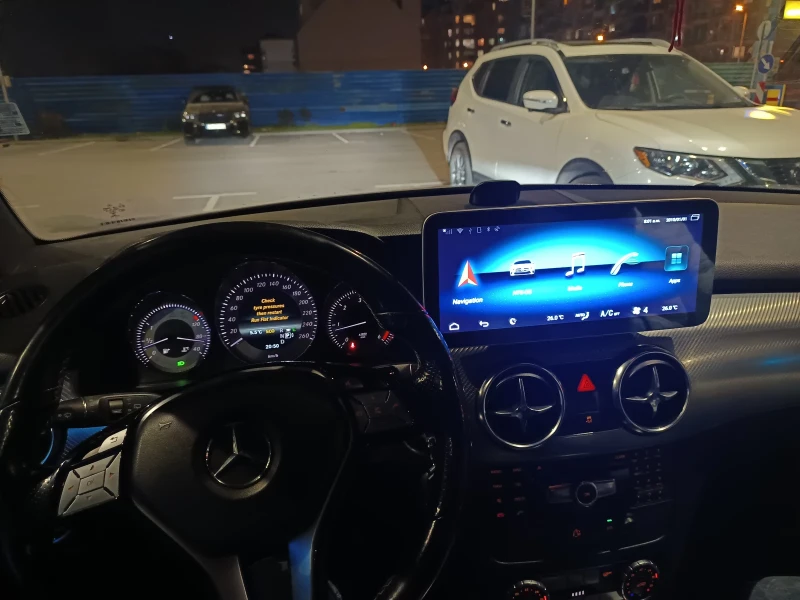 Mercedes-Benz GLK AUTOMAT UNIKAT, снимка 8 - Автомобили и джипове - 53045576