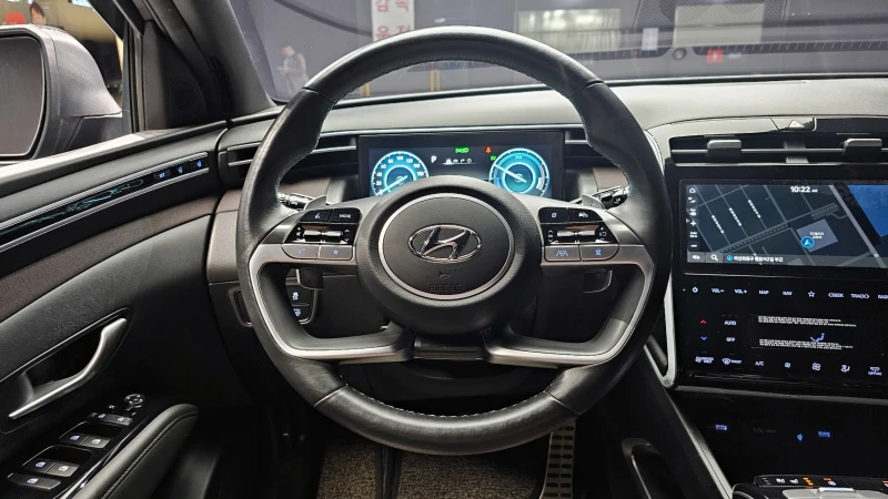 Hyundai Tucson 1.6T Hybrid/Пълна сервизна история !!!, снимка 10 - Автомобили и джипове - 53443201