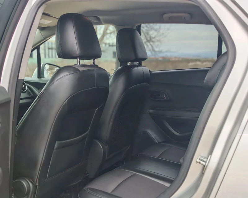 Chevrolet Trax 1.7 131 К.С. ДИЗЕЛ, снимка 12 - Автомобили и джипове - 53500999