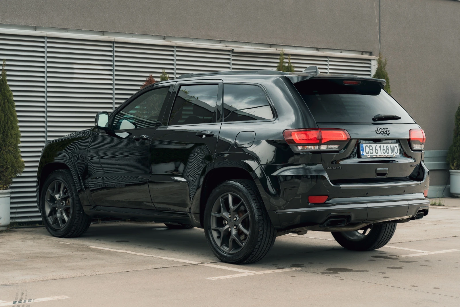 Jeep Grand cherokee Limited X Black | Обслужена | Налична - изображение 8