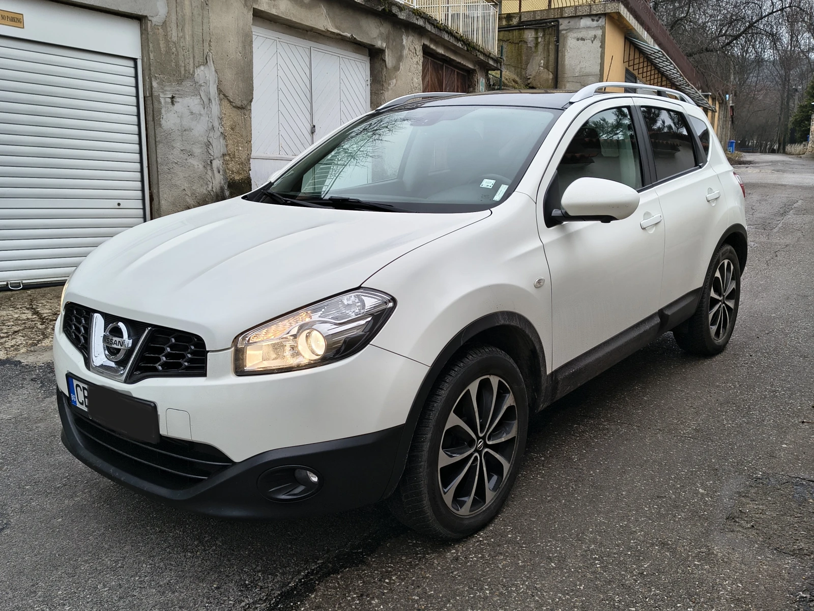 Nissan Qashqai 1.5 dci - 110hp, снимка 2 - Автомобили и джипове - 51048778