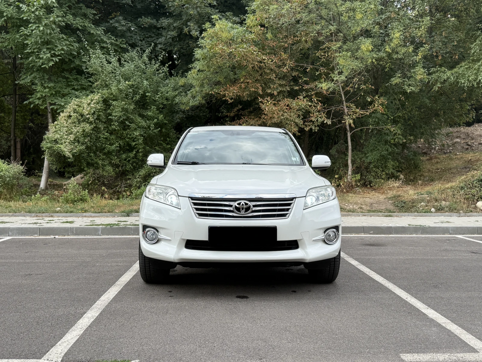 Toyota Rav4 2.2D D4D 98000km - изображение 2
