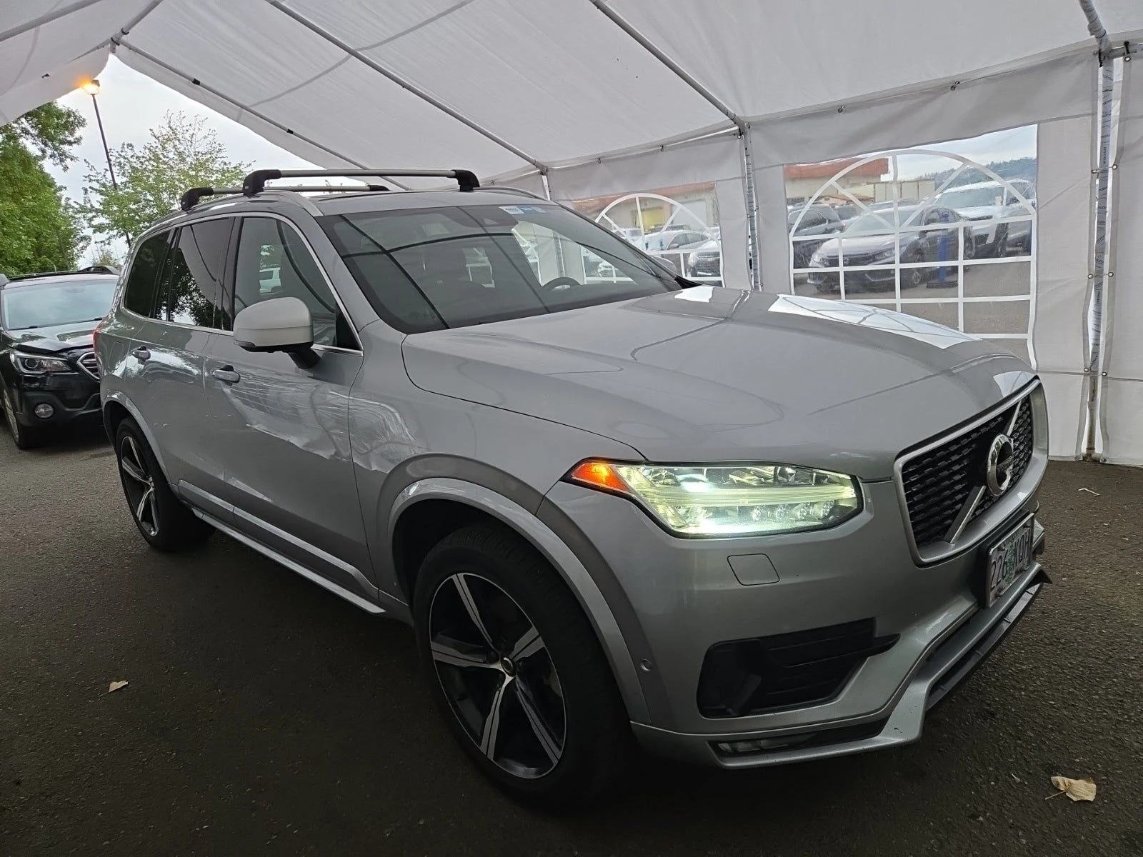 Volvo Xc90 T6 R-Design* Обдух* 360* Дисторник* Пано* 7-Места* - изображение 6