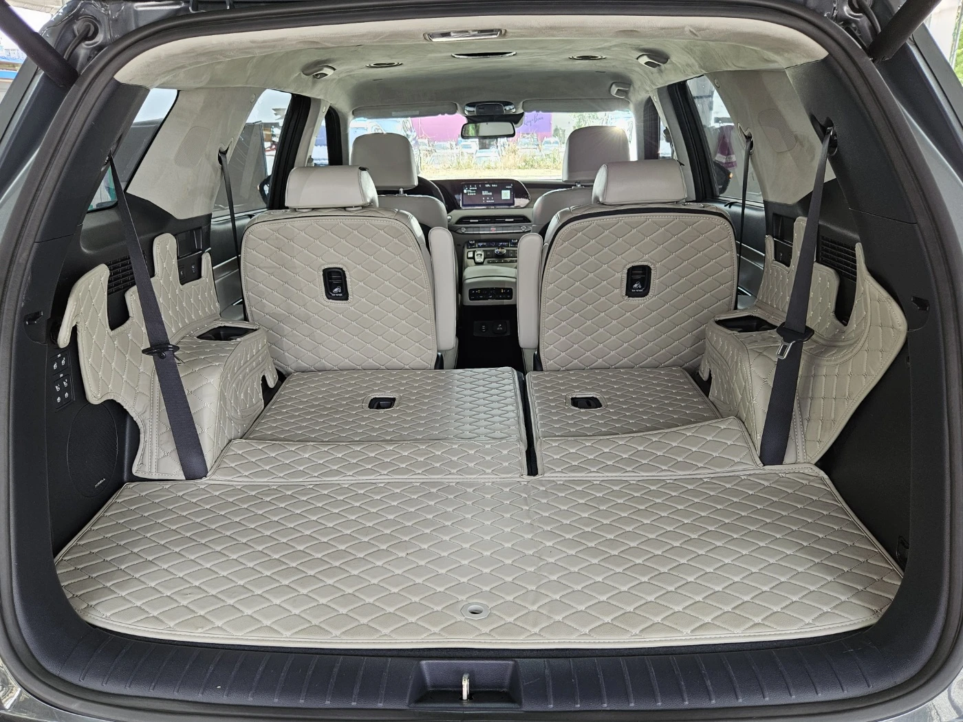 Hyundai Palisade 3, 8 Бензин, Сервизна история, без удари - изображение 8