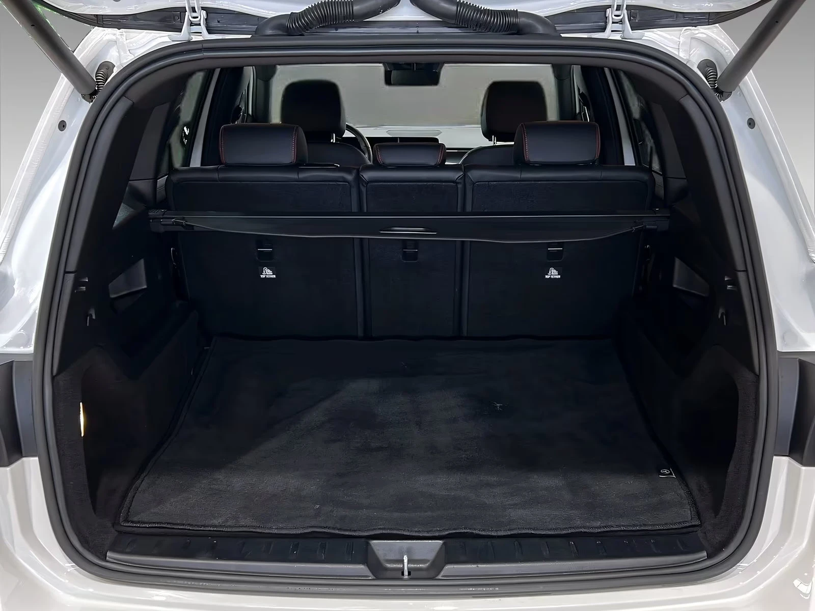 Mercedes-Benz GLB 220d/4M/AMG/190HP/DISTR/NIGHT/CAM/DAB/ACC/LED/141D - изображение 7