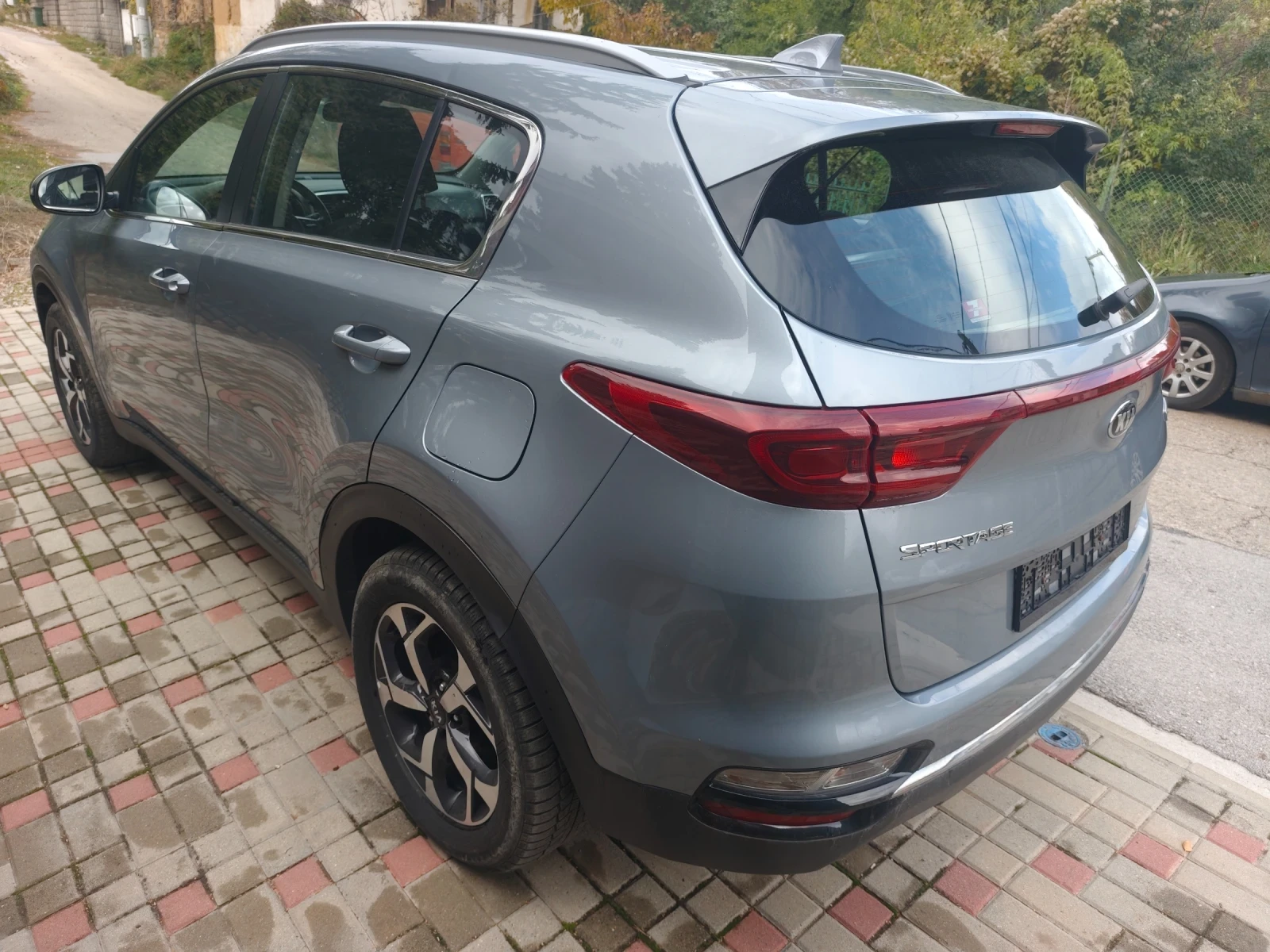 Kia Sportage 1.6 Хибрид 136к.с 6.2021г - изображение 2