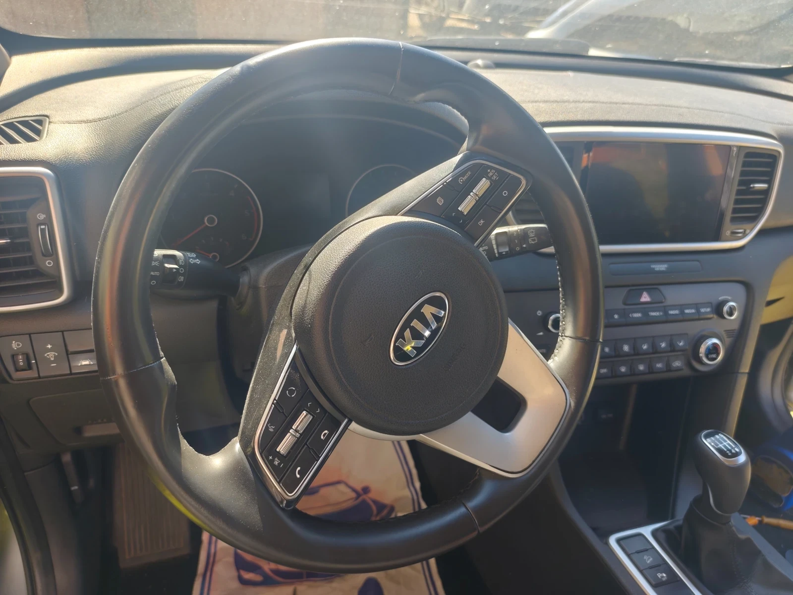 Kia Sportage 1.6 Хибрид 136к.с 6.2021г - изображение 8