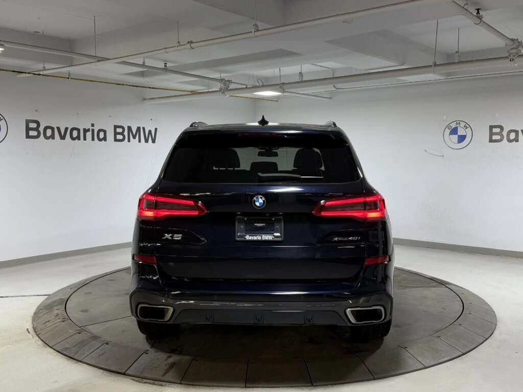 BMW X5 40i* M* Laser* Swarovski* 3xTV* Distr* Обдух* Маса - изображение 4