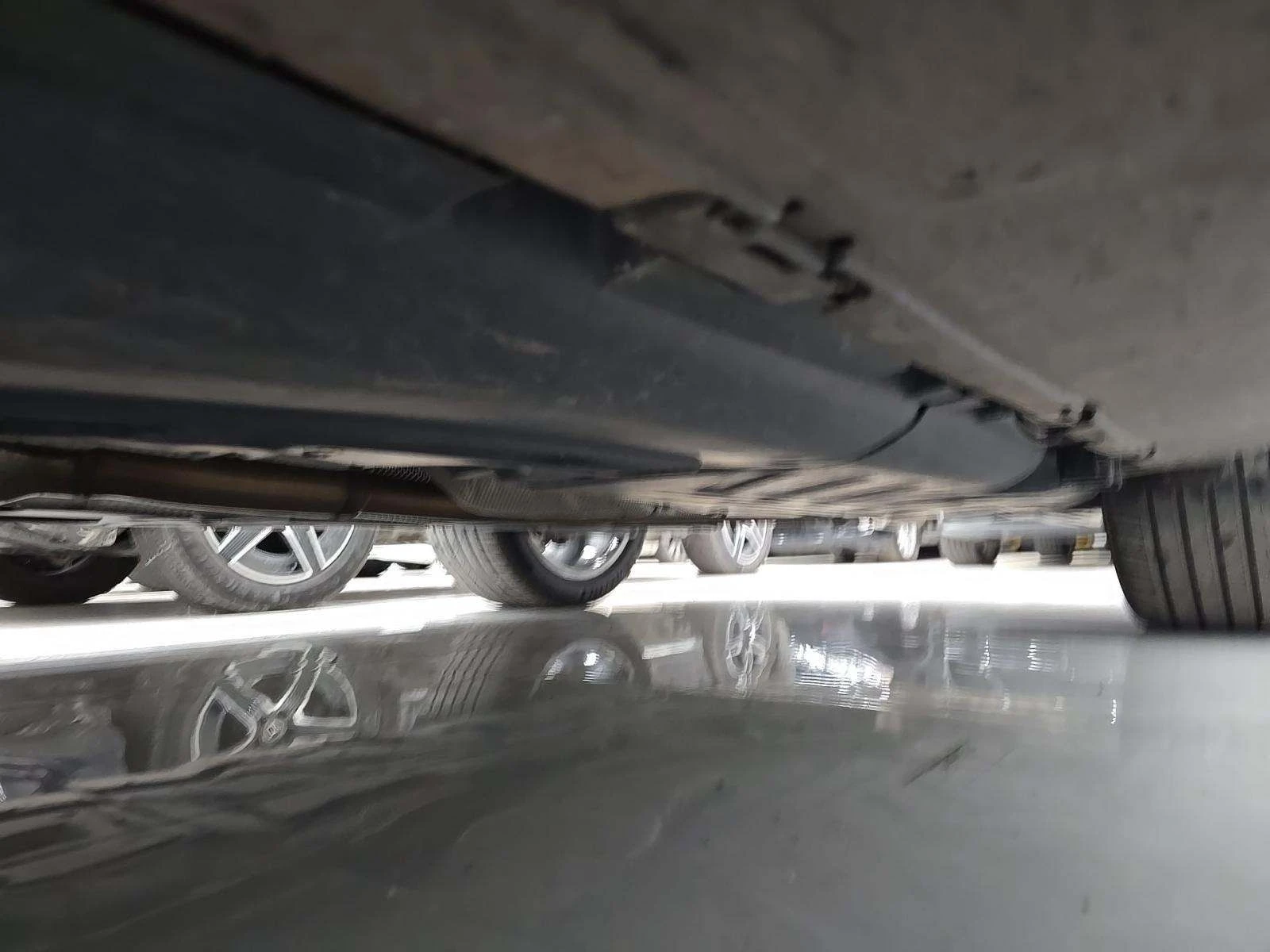 Mercedes-Benz GLS 350  - изображение 7