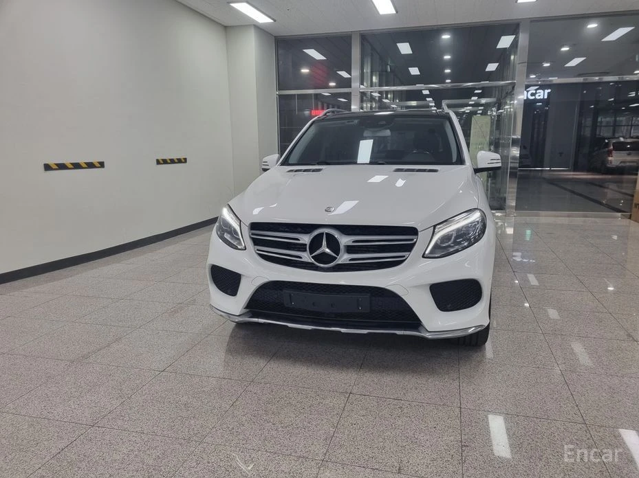 Mercedes-Benz GLE 350, снимка 3 - Автомобили и джипове - 53903349